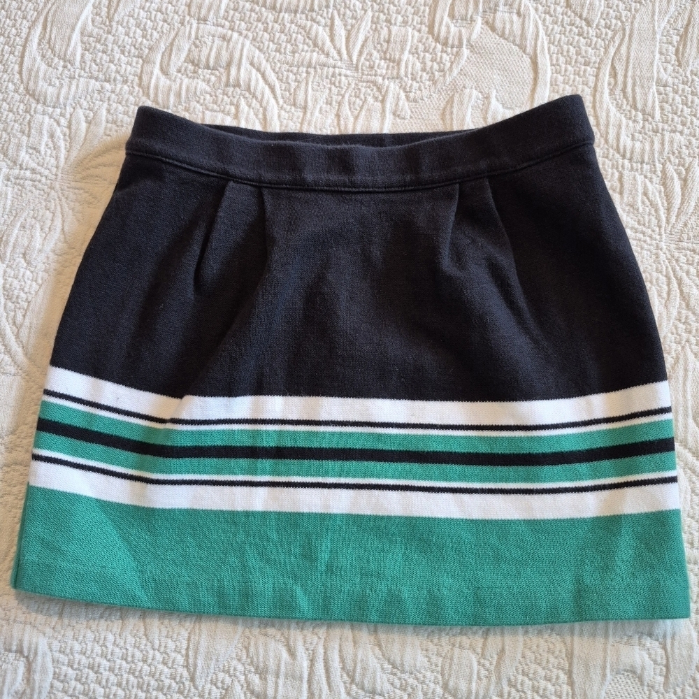 Janie and Jack girls size 5 black green, white pull on shirt vguc minor fade